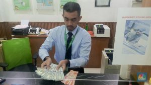 Rupiah Moncer! Dolar Ambles Jelang Acara BI Malam Ini