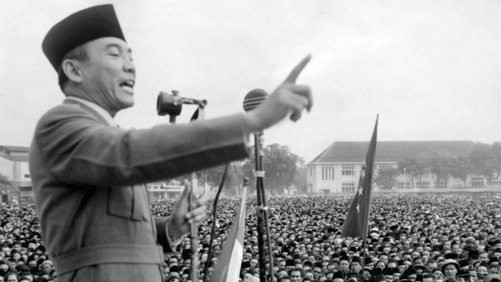 Misteri 57 Ton Emas Soekarno Terungkap!