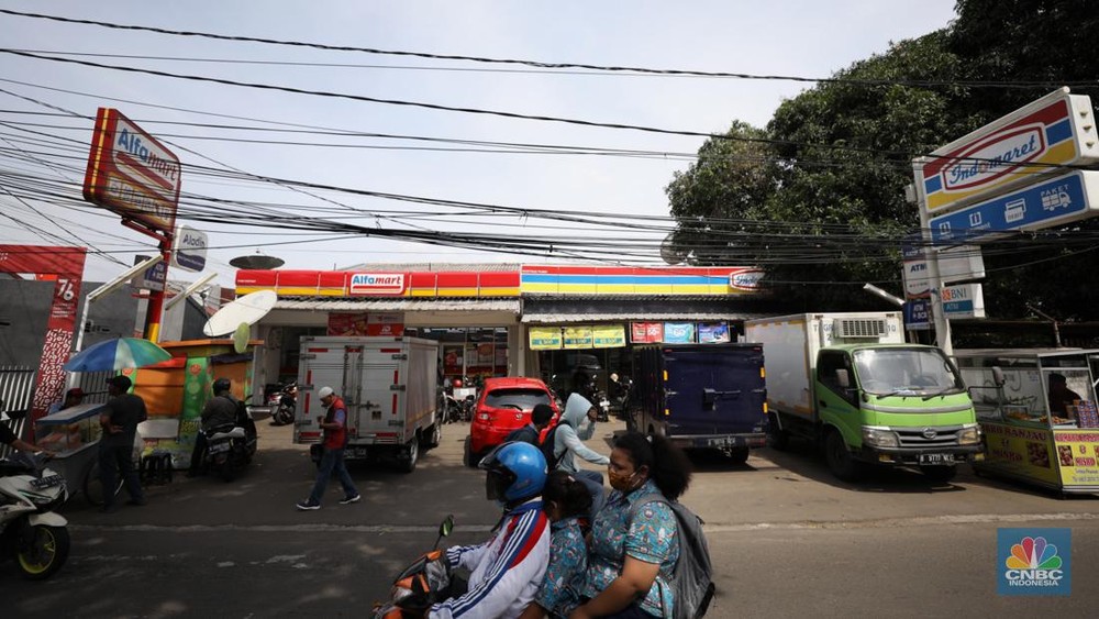 Rahasia Terungkap! Modal Buka Alfamart & Indomaret?
