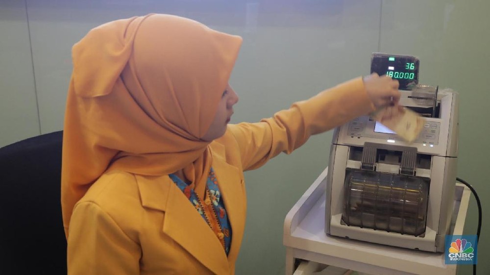 Waspada! Rahasia Gelap yang Bikin Bank Besar Ketar-Ketir!