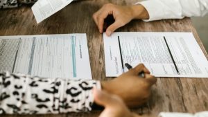 Nasib Asuransi di 2025: PPN 12% Ancam Keuntungan!