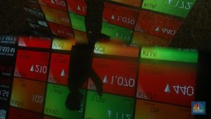 Saham Ini Cuan Gede Meski IHSG Ambruk!