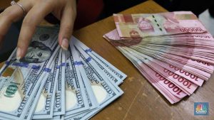 Rupiah Jebol! Dolar Sentuh Rp16.000