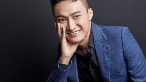 Gila! Miliarder Ini Makan Pisang Rp 98 M!