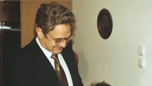 Miliarder Ini Hampir Mati, Tapi Malah Bikin Dunia Menderita!