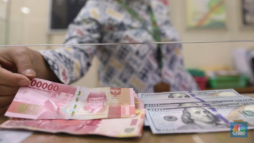 Wow! Dolar Tembus Rp 16.270, Ada Apa?