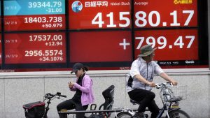 Wall Street Tunggu Hasil Keuangan, Pasar Naik Tipis!