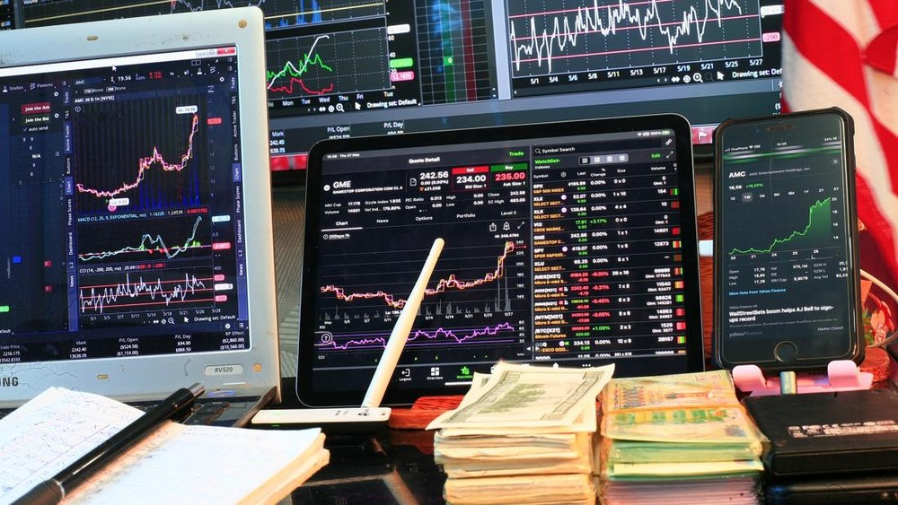 Raih Cuan Jutaan dari Saham, Modal Cuma Rp 100.000!