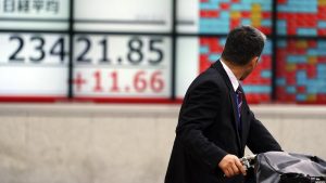 Bursa Asia Ambyar, Investor Gigit Jari!