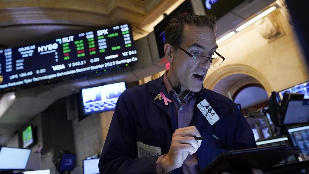 Tarif Impor Trump: Wall Street Panik!