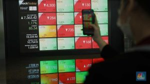 IHSG Dibuka Hijau, Tapi... Ada Apa?