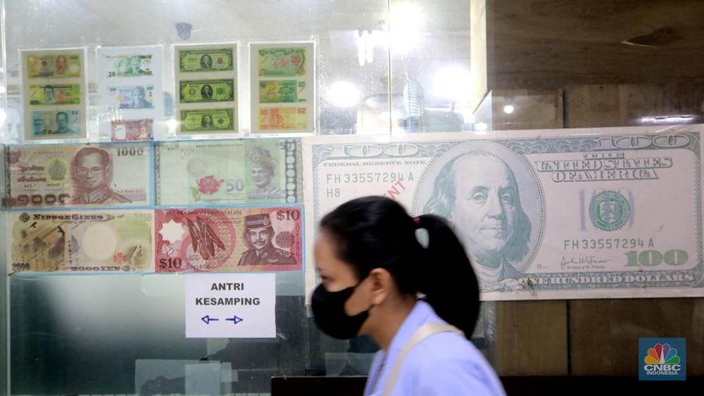 Awas! Rupiah Jeblok ke Level Terendah!
