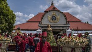 Kisah Inspiratif: Anak Kartini Tolak Hidup Enak, Pilih Jalan Terjal!