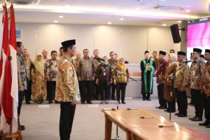 Amran Sulaiman: Ancaman Pecat Bagi Pejabat Kementan Korup!