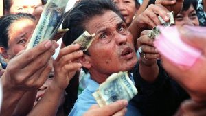 Resesi Membayangi: Mana yang Paling Mengerikan bagi Indonesia?