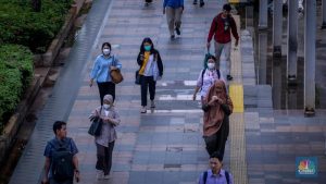 Krisis Kelas Menengah? Transaksi QRIS Anjlok!