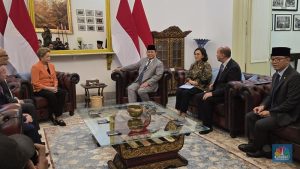 Prabowo dan Bos Bank BRICS Bicara Rahasia di Istana!