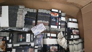 Serbuan Bea Cukai! Pabrik Rokok Ilegal di Jatim Terbongkar!