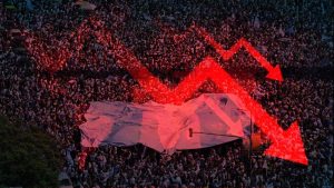Resesi Mengintai? 4 Kiat Cerdas Hindari Jebakan Kemiskinan!