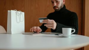 Syarat Jadi Nasabah Prioritas BRI, Mandiri, & BNI: Saldo Minimal Capai Miliaran?