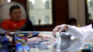 Emas Meroket, Warga RI Berebut Beli! Ini Penyebabnya!