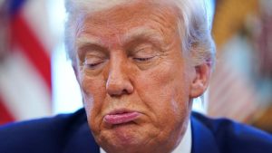 Perang Tarif AS-China: Senjata Rahasia Beijing Ancam Hancurkan Impian MAGA Trump?