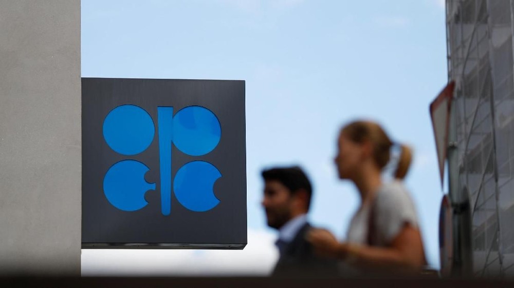 OPEC+ Tambah Produksi Minyak, Harga Naik?