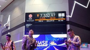 Saham TIRA Melesat! BEI Langsung Tutup Perdagangan