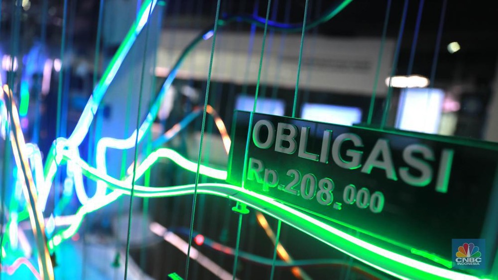 Bank Kalap! Pilih Surat Utang Saat Kredit Seret?