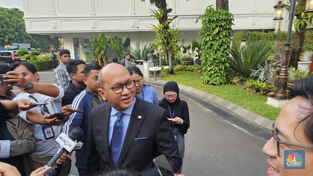 Investasi Raksasa Danantara Dibahas DPR, Ada Apa? 1 Investasi Raksasa Danantara Dibahas DPR, Ada Apa?