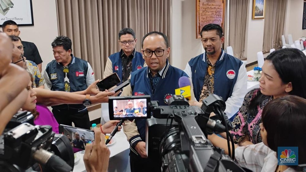 Waspada! PPATK Bidik Dompet Digital "Tidur", Miliaran Rupiah Terancam!