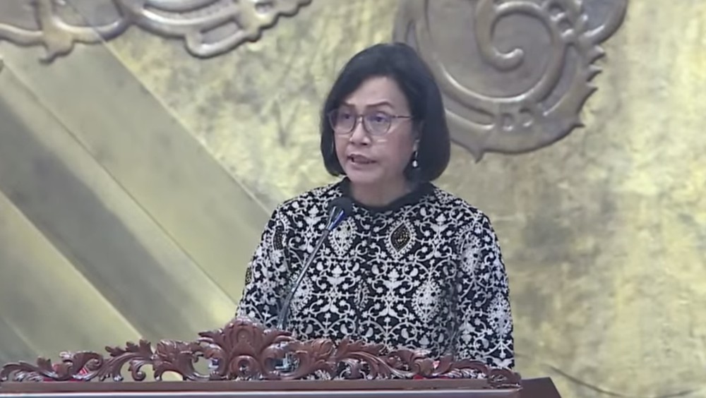 Reshuffle Mengejutkan! Sri Mulyani Mundur? Ini Kata Mensesneg!