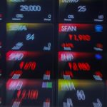 IHSG Panik! Sempat Bangkit, Langsung Terjungkal Lagi