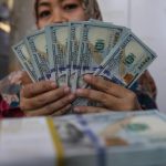 Rupiah Bangkit! Dolar AS Tumbang ke Rp16.590