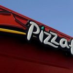 Pizza Hut Bangkit! Laba Melesat Meski Tutup Gerai & PHK