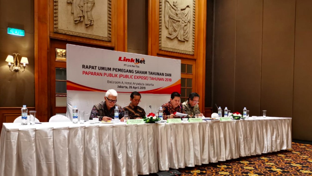 LINK Merugi Dalam, Investor Gigit Jari?