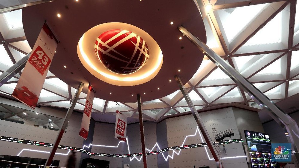 Henan Putihrai Tambah Amunisi di Surya Semesta, Ada Apa?