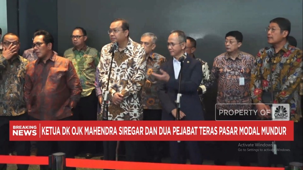 OJK Bergejolak: Ketua dan Pengawas Pasar Modal Mundur Demi Ini!
