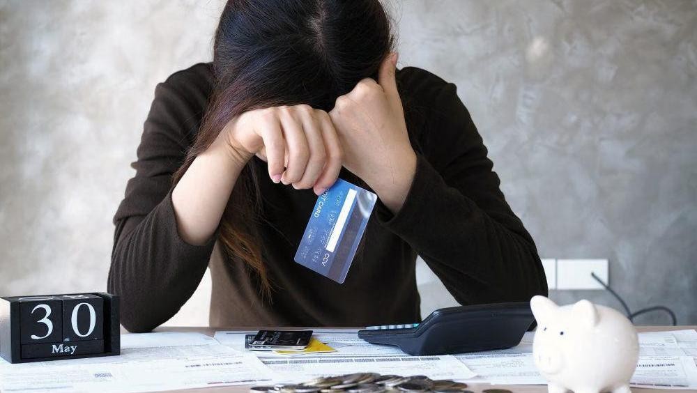 Miliarder Saham Bongkar 'Kutukan' Finansial Penghambat Kekayaan!