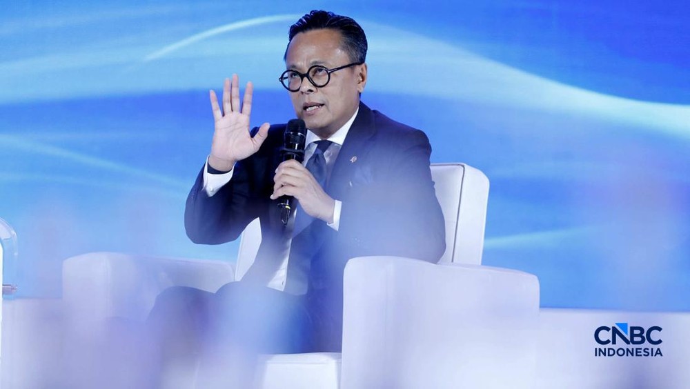 Dony Oskaria Bongkar Mitos: Danantara, Jantung Investasi Negara!