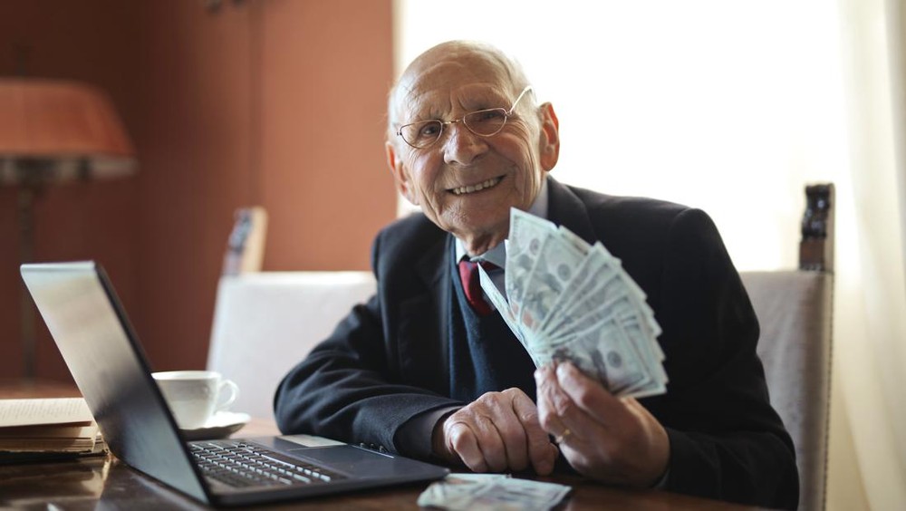 Terkuak! 7 Jebakan Finansial Kelas Menengah Sulit Jadi Sultan