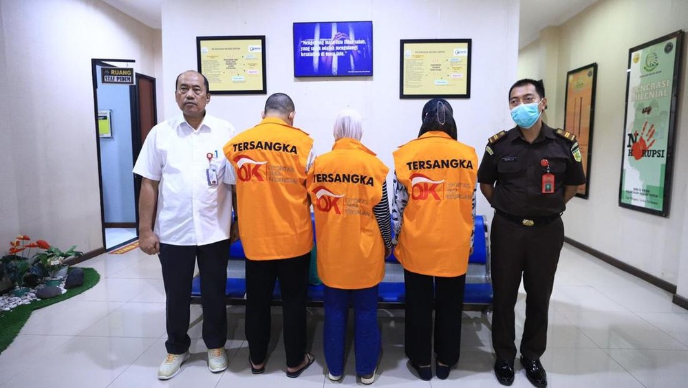 Geger Depok! Mantan Dirut BPR Diduga Bobol Dana Nasabah Puluhan Miliar