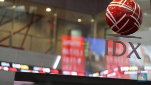 Bursa 'Jewer' Ratusan Emiten: Laporan Keuangan Jadi Sorotan Utama!