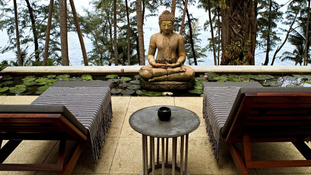 Diusir dari Negeri Sendiri, Kini Kuasai Hotel Miliaran Dolar!