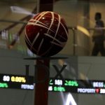 Rahasia Cuan di Tengah Badai IHSG: Saham Migas Melambung Tinggi!