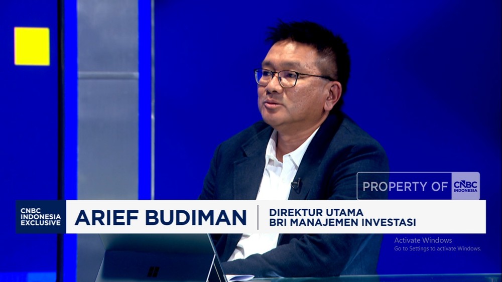 Jurus Jitu Investor Hadapi Badai Ekonomi: Sektor Ini Jadi Kunci!