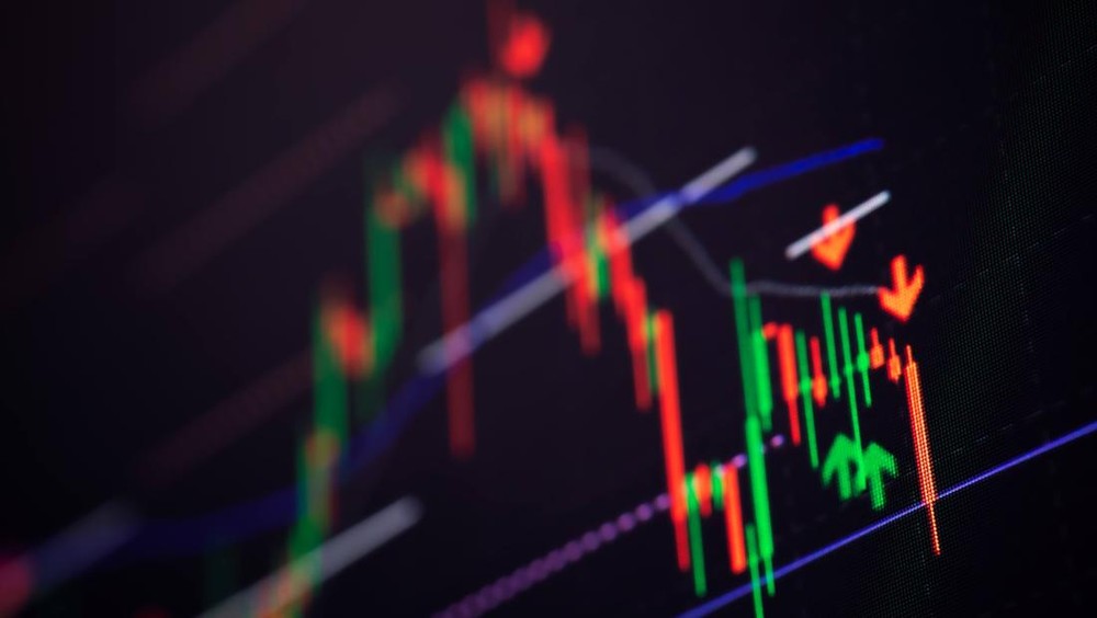Saham Ini Melesat Saat IHSG Menguat: Peluang Cuan di Tengah Gejolak Global?