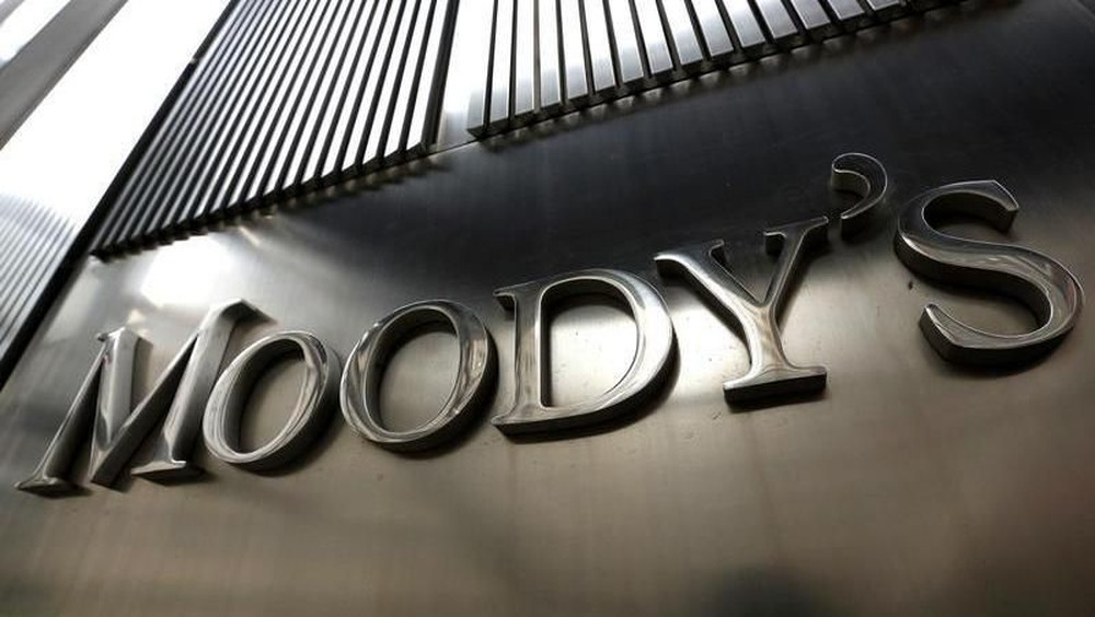 Hukuman Moody's: Utang Meksiko di Batas Kritis Investasi!