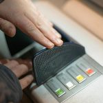 ATM 'Makan' Saldo Anda? Jangan Panik! Jurus Jitu Selamatkan Dana Anda!