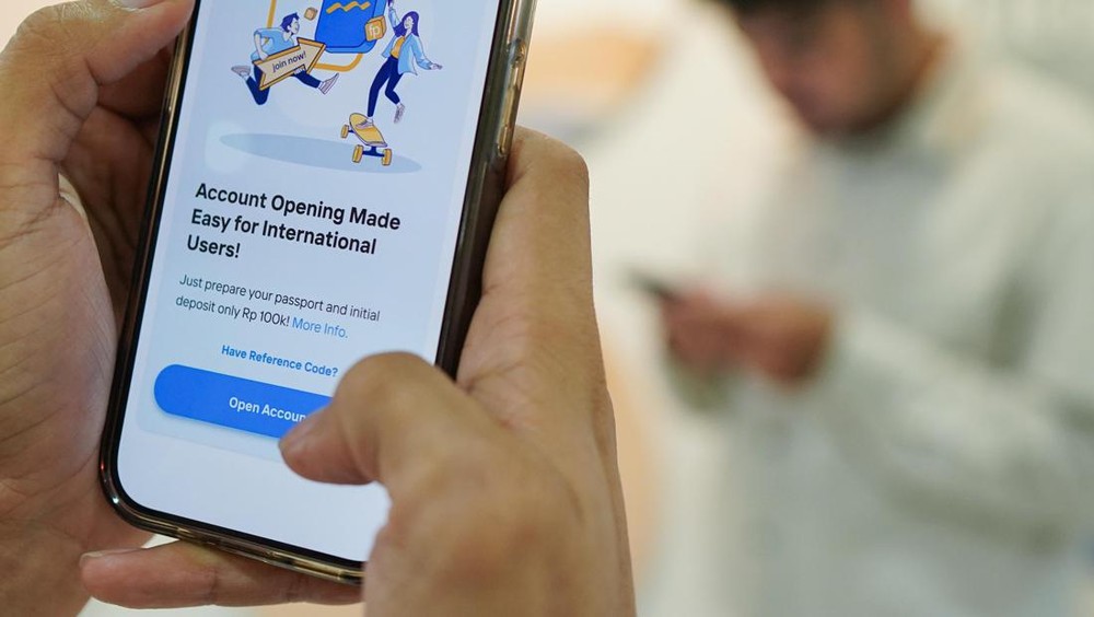 Revolusi Digital Bank Mandiri: Livin' Catat 13 Juta Transaksi Harian!